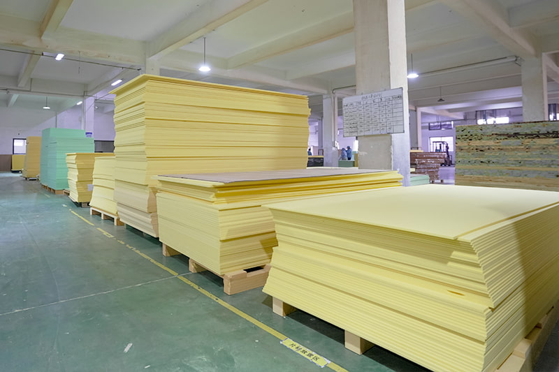 DNV GL-certified PVC foam core sheet manufacturing process at UNION\'s 20,000㎡ facility