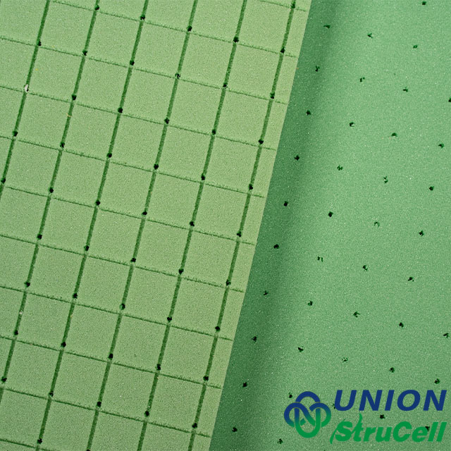 DNV GL 認定の StruCell® P80 構造フォーム PVC 溝付き表面付き、海洋用 船体およびキャンピングカー パネル用